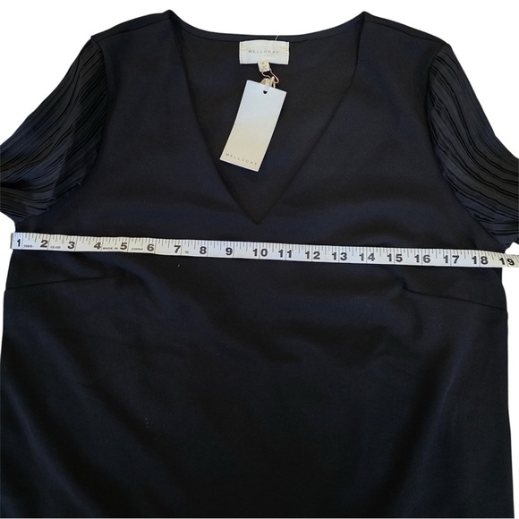 NWT MELLODAY Black V-Neck Blouse Size Small - Picture 6 of 8